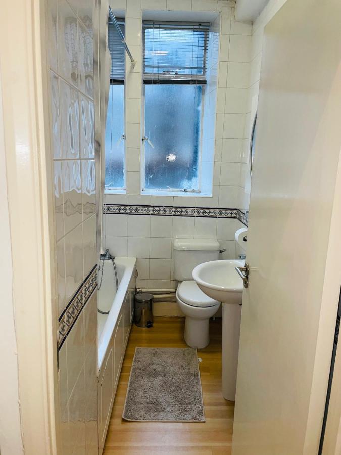 Amazing 2 Bedroom Apartment London Exterior photo